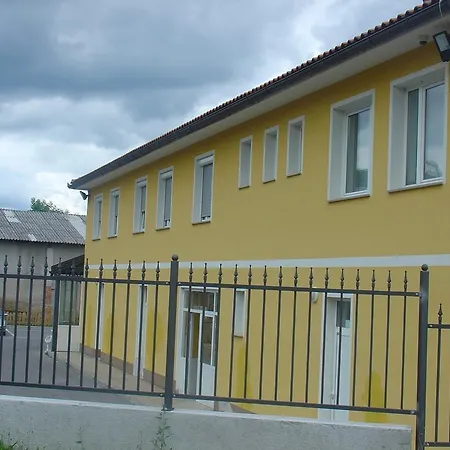 Merkantil Simenta Gasthuis Ilirska Bistrica