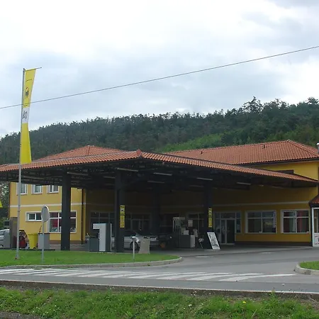 Merkantil Simenta 3* Ilirska Bistrica
